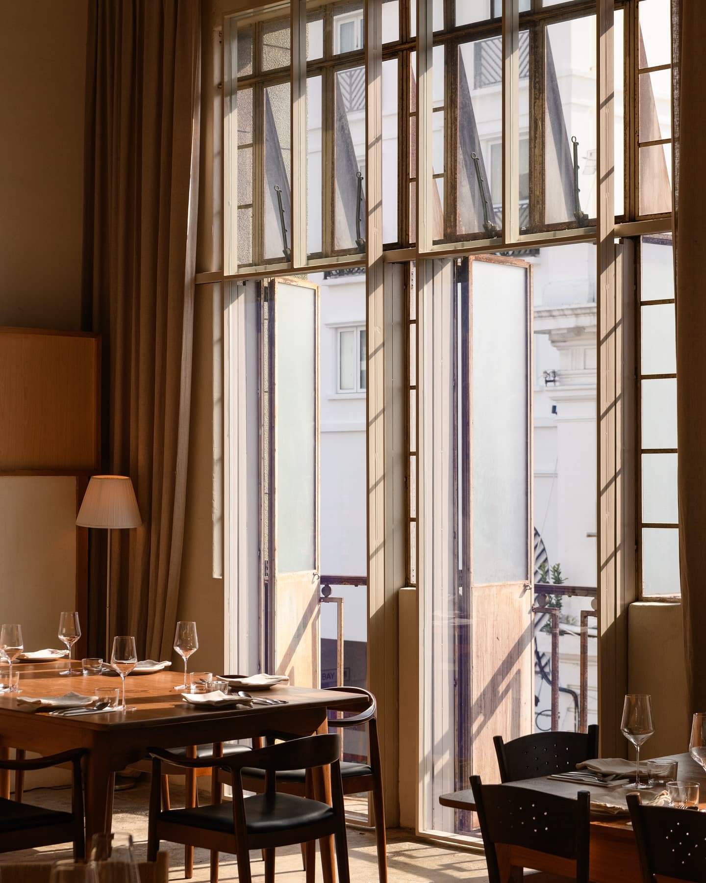 연 매출 100억이 된 낡은 은행 이야기