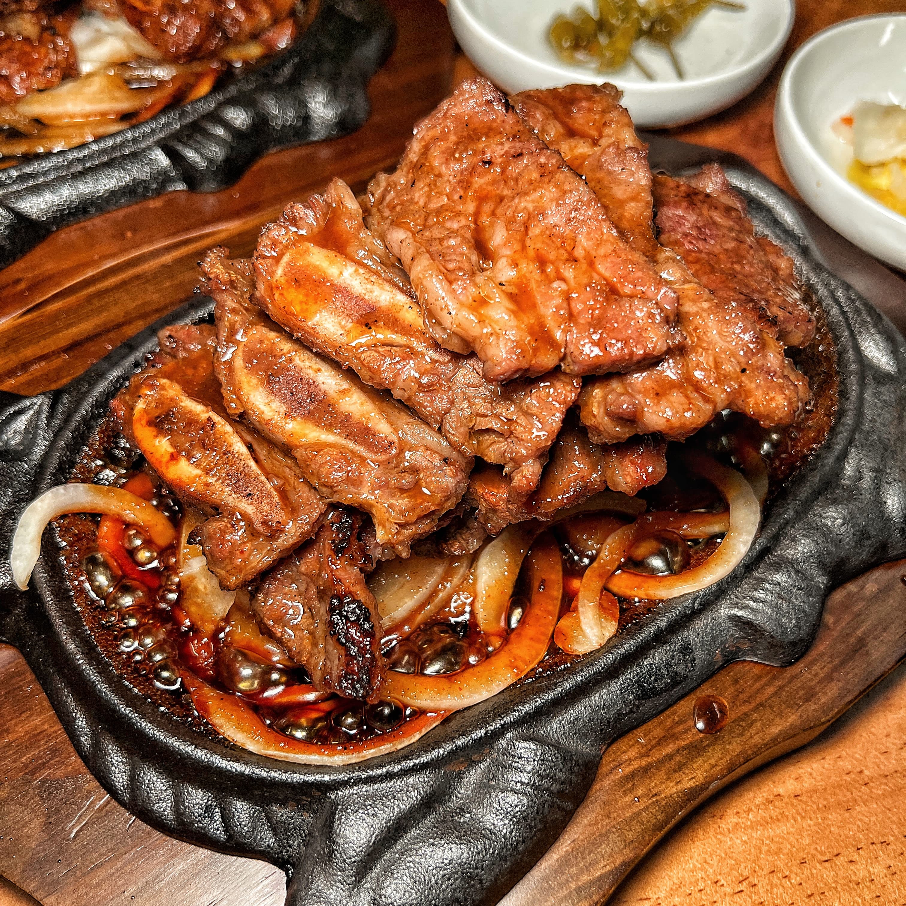 테이블 16개로 월 매출 2억, 여의도 뒷골목 LA갈비집 심경희라라랜드